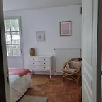 Au Cœur Des Vignes Château Sainte Barbe Casa de Férias Ambès